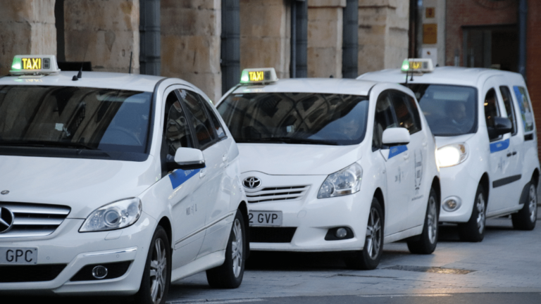 ayudas bono taxi