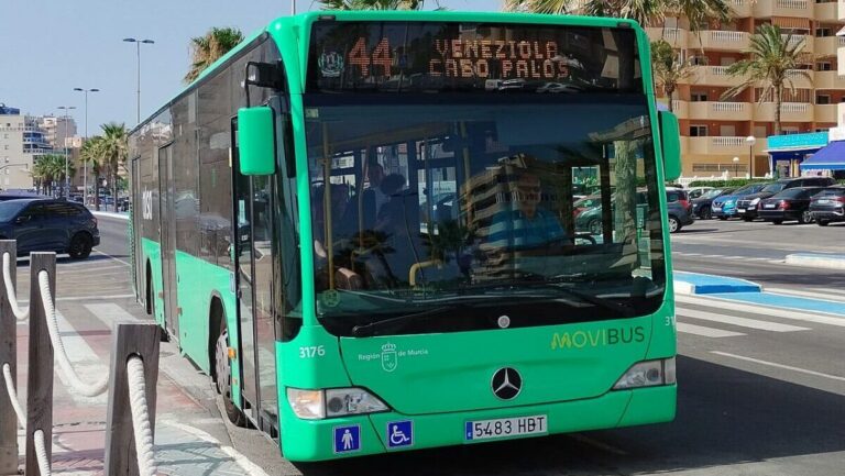 autobús en La Manga