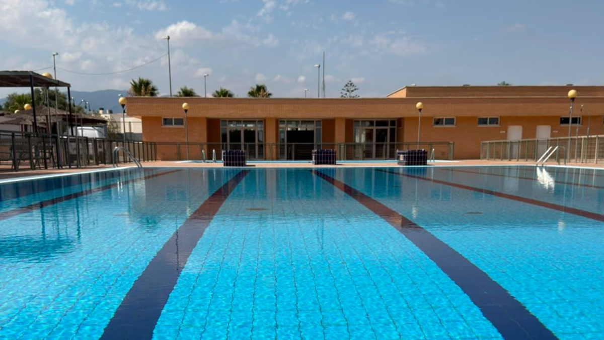 Las piscinas municipales de Puente Tocinos y El Palmar completan la temporada de baño en Murcia